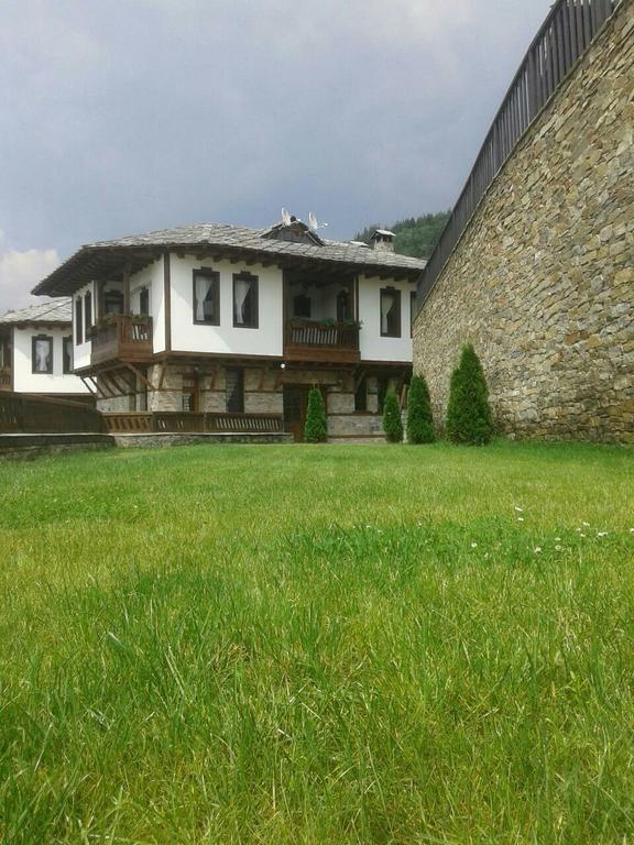 Leshtenski Perli Exterior photo