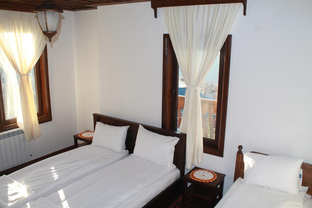 Leshtenski Perli Room photo