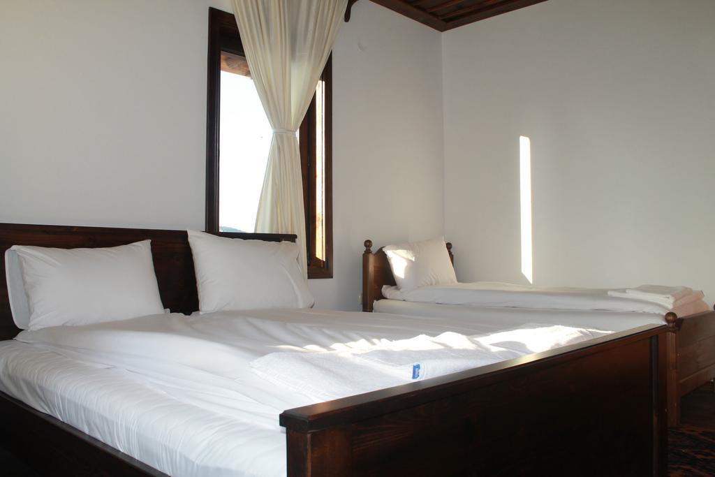 Leshtenski Perli Room photo