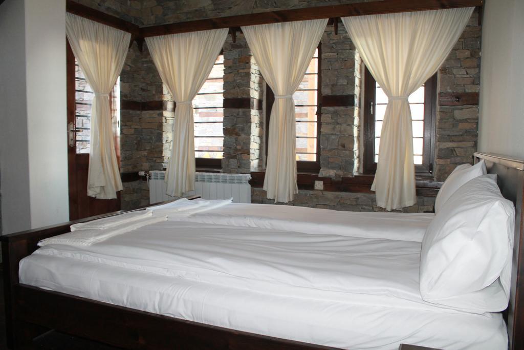 Leshtenski Perli Room photo